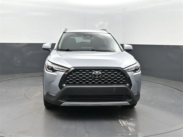 2024 Toyota Corolla Cross LE 2WD - 22910925 - 31