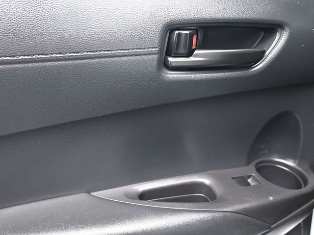 2024 Toyota Corolla Cross LE 2WD - 22991339 - 9