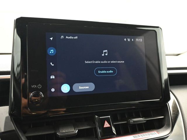 2024 Toyota Corolla Cross LE 2WD - 22991339 - 17