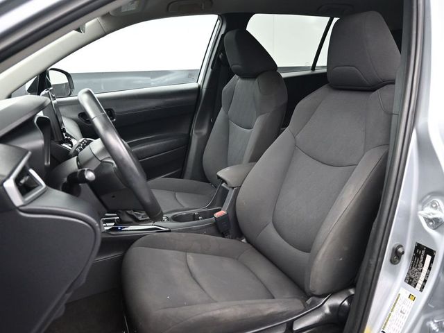2024 Toyota Corolla Cross LE 2WD - 22991339 - 5