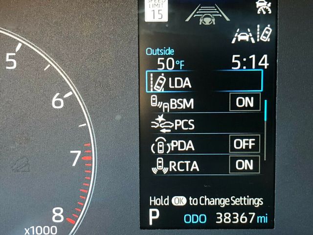 2024 Toyota Corolla Cross LE 4WD - 22948197 - 12