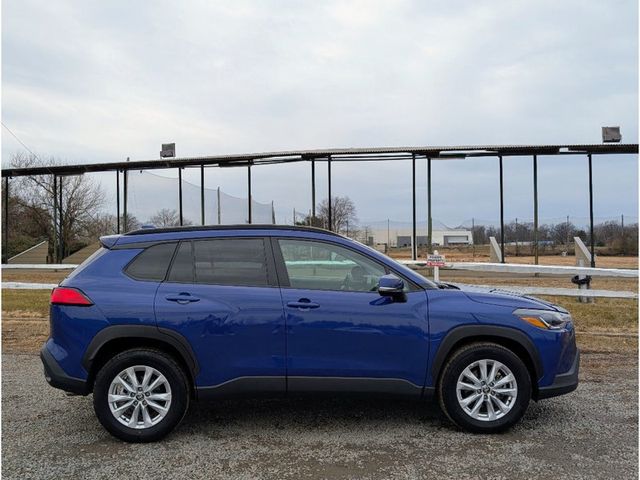 2024 Toyota Corolla Cross LE 4WD - 22968918 - 7