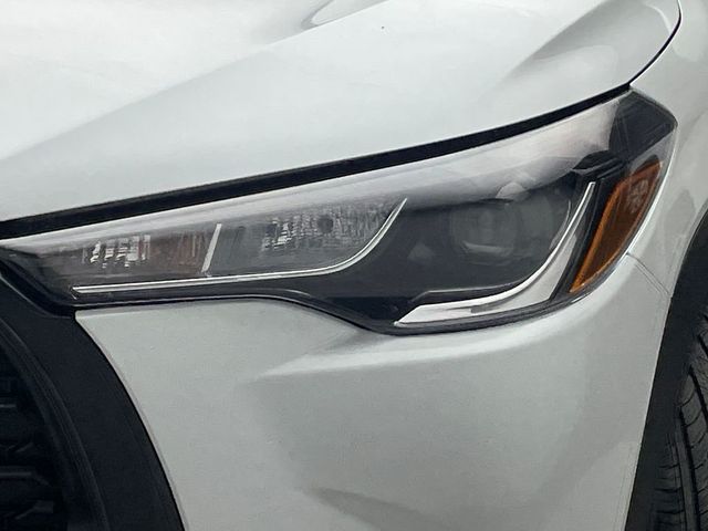 2024 Toyota Corolla Cross LE 4WD - 22984076 - 42