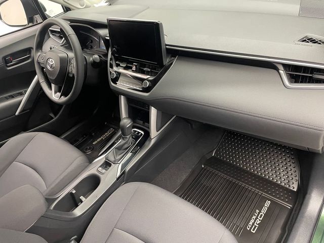 2024 Toyota Corolla Cross LE 4WD - 22995950 - 14