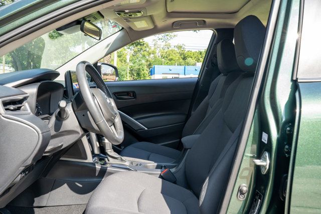 2024 Toyota Corolla Cross LocalTrade/LE-AWD/PowerSunroof/BlindSpotMonitor/LaneKeepAssist - 23040986 - 18