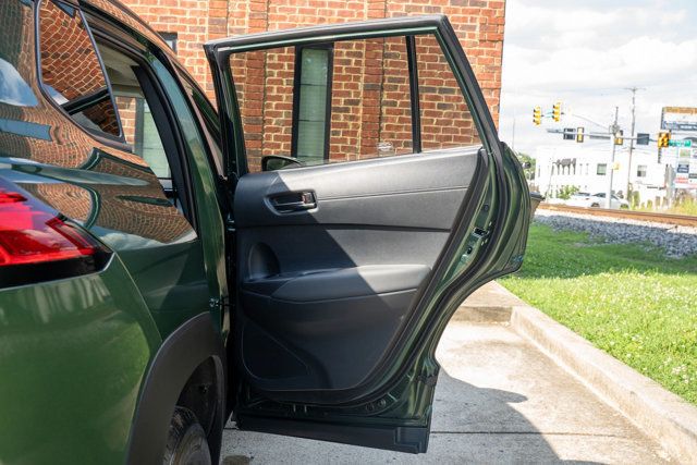 2024 Toyota Corolla Cross LocalTrade/LE-AWD/PowerSunroof/BlindSpotMonitor/LaneKeepAssist - 23040986 - 47