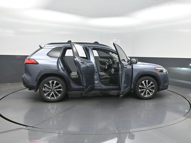 2024 Toyota Corolla Cross XLE 4WD - 23025200 - 34