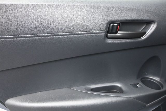 2024 Toyota Corolla Cross XLE 4WD - 23025200 - 8