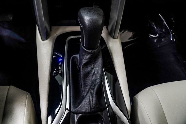 2024 Toyota Corolla Cross XLE 4WD - 22897755 - 17