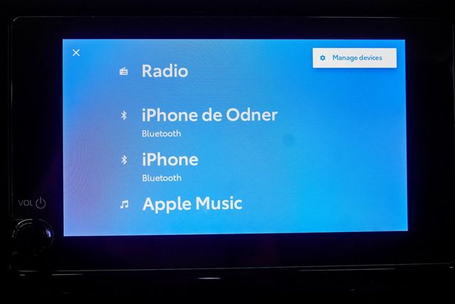 2024 Toyota Corolla Cross XLE 4WD - 22897755 - 21