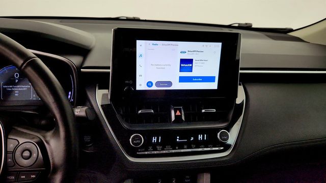 2024 Toyota Corolla Cross XLE 4WD - 23003970 - 17