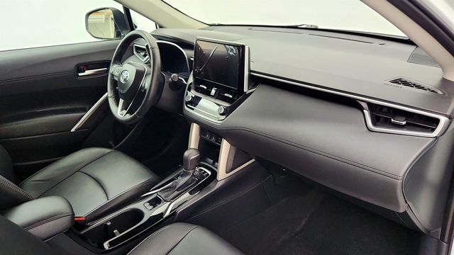 2024 Toyota Corolla Cross XLE 4WD - 23003970 - 24