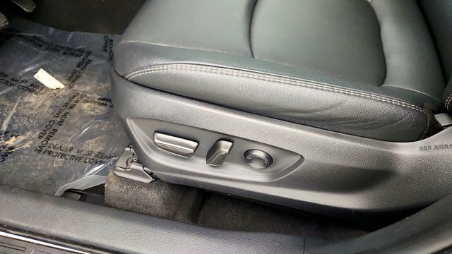 2024 Toyota Corolla Cross XLE 4WD w/ Convenience Package - 23003970 - 11