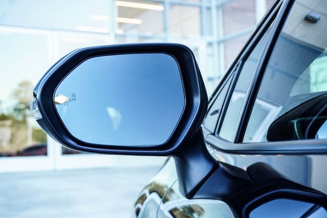 2024 Toyota Corolla Hatchback Nightshade Edition CVT - 22969791 - 26