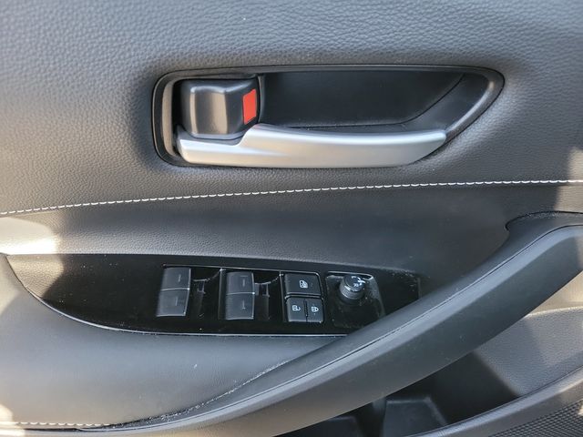 2024 Toyota Corolla Hatchback SE CVT - 22953156 - 5