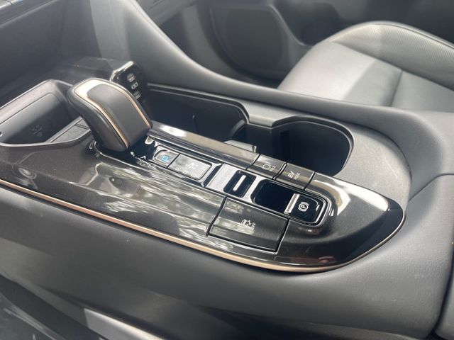 2024 Toyota Crown Limited AWD - 22869301 - 12