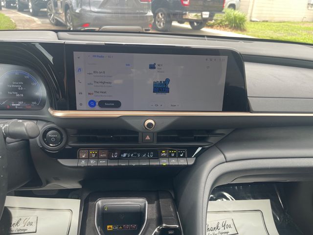 2024 Toyota Crown Limited AWD - 22869301 - 13