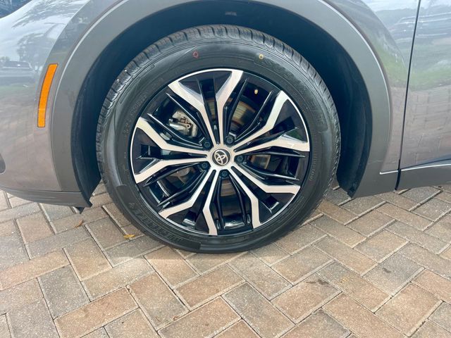 2024 Toyota Crown Limited AWD - 22869301 - 7