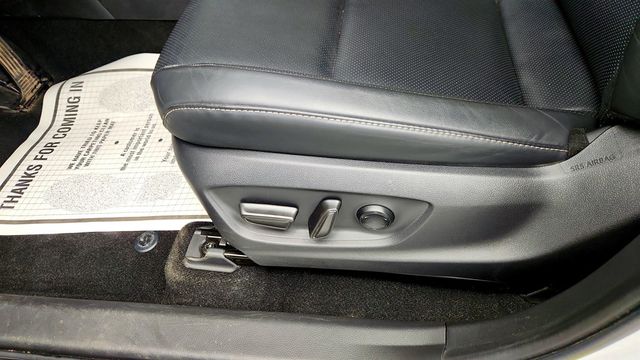 2024 Toyota Crown Limited AWD - 23018230 - 11