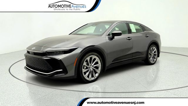 2024 Toyota Crown Limited AWD w/ Advanced Tech. Pkg & 21'' Dark Metallic Wheels - 23028918 - 0