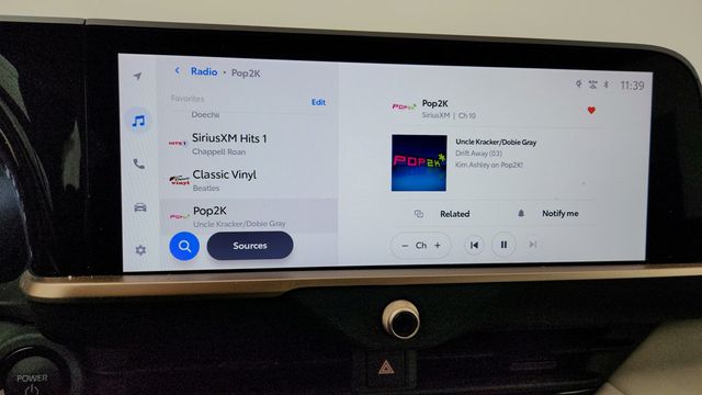 2024 Toyota Crown Limited AWD with Advanced Technology Package - 22952592 - 16