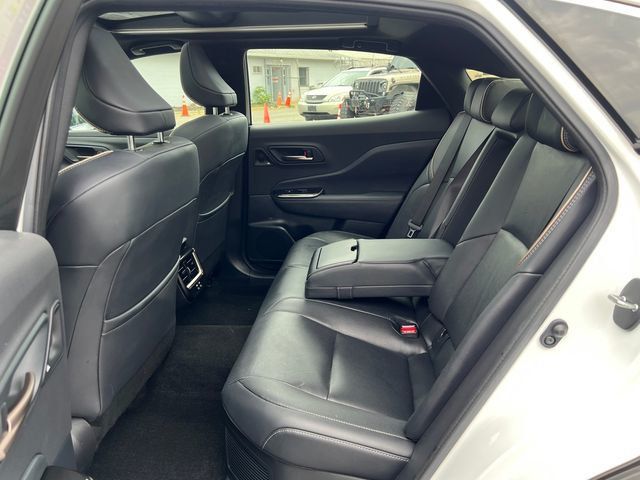 2024 Toyota Crown Platinum AWD - 23074867 - 13