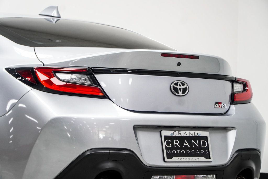 Toyota GR86 photo 14