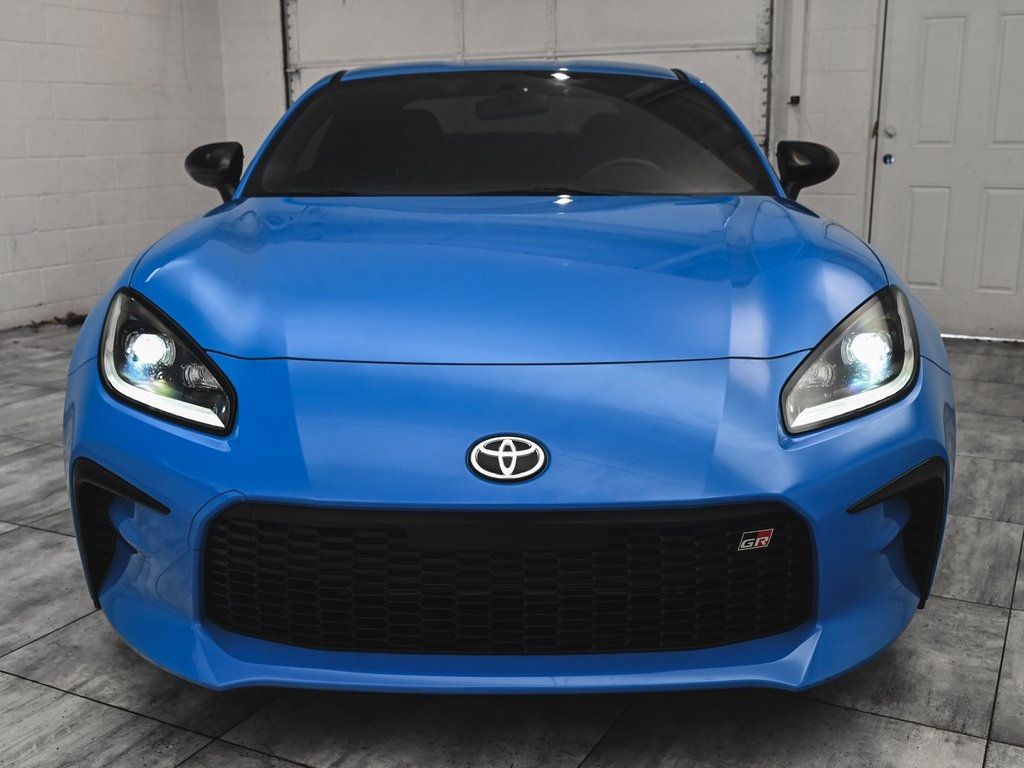 2024 Toyota GR86 Premium photo 2