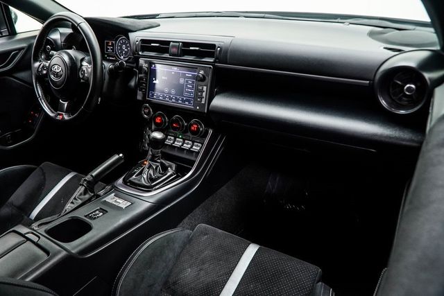 2024 Toyota GR86 Premium Automatic - 22936703 - 16