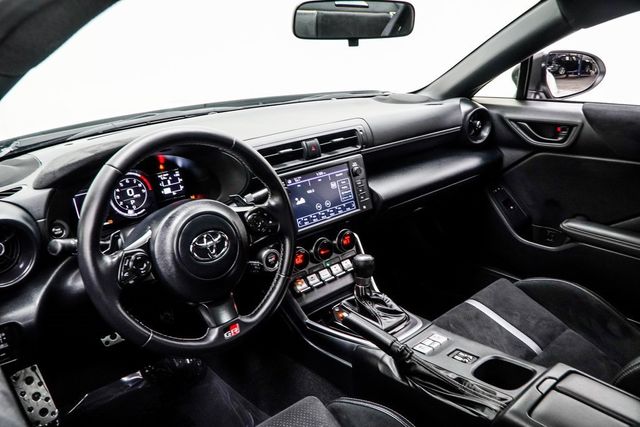 2024 Toyota GR86 Premium Automatic - 22936703 - 4