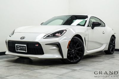 2024 Toyota GR86 - JF1ZNBE10R8759158