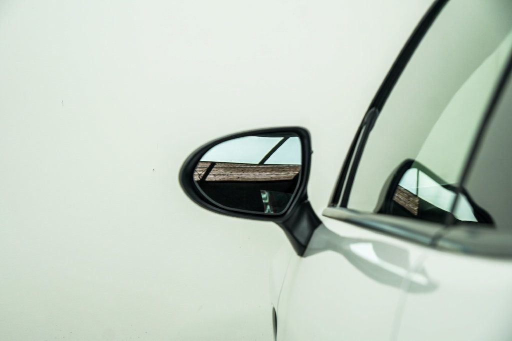 Toyota GR86 photo 15