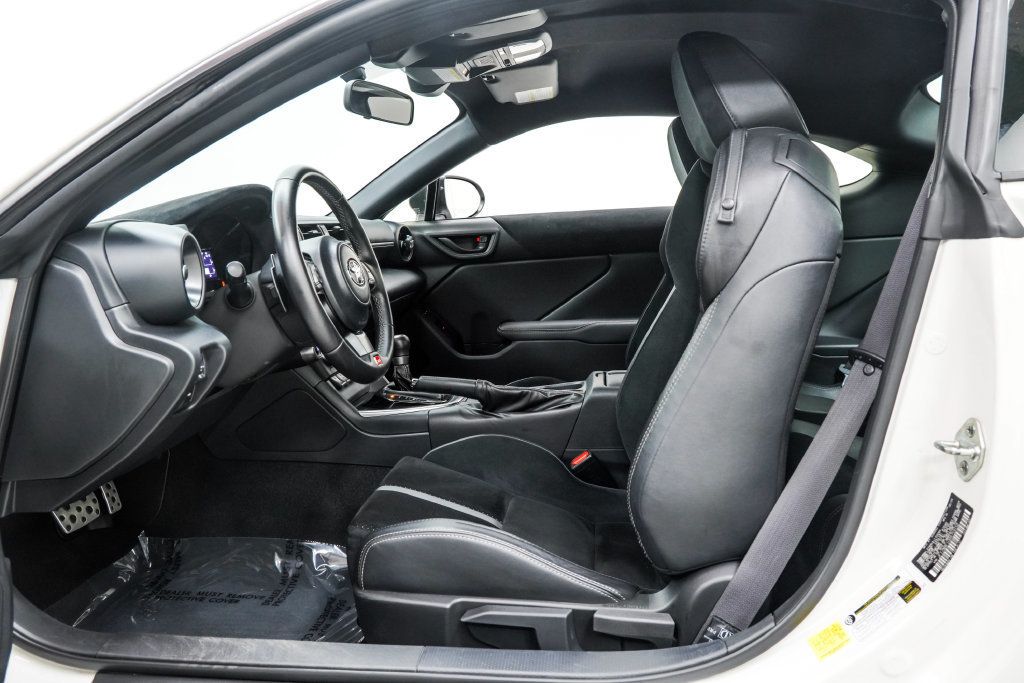 Toyota GR86 photo 18