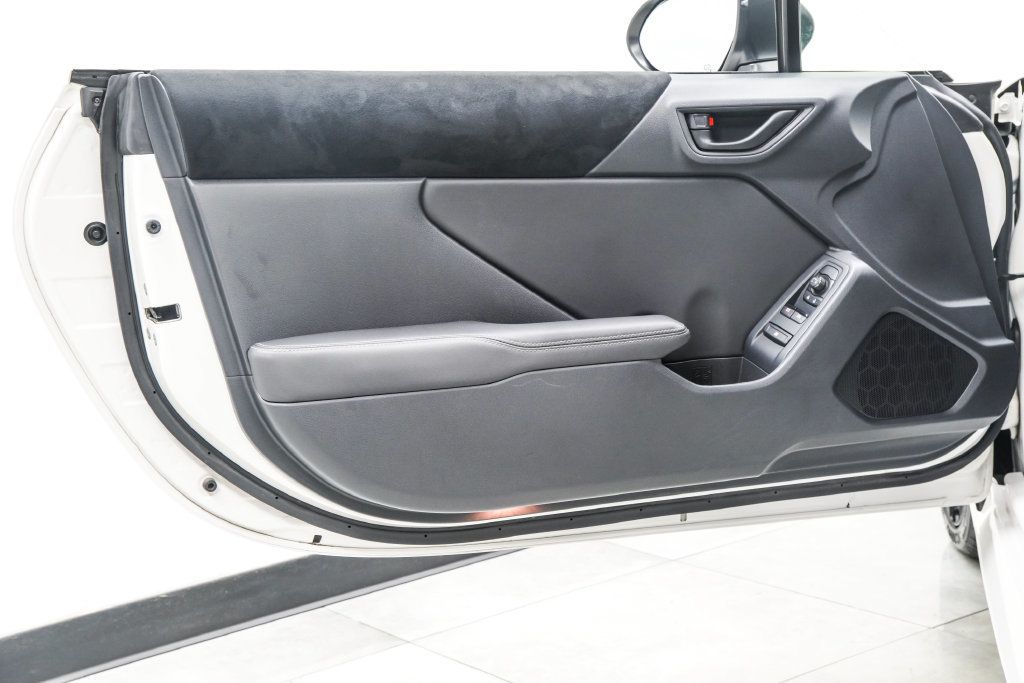 Toyota GR86 photo 39