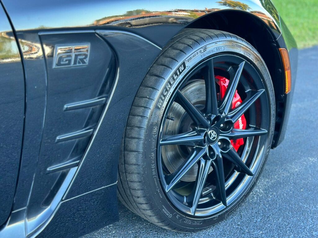 2024 Toyota GR86 Premium photo 10