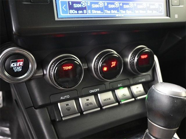2024 Toyota GR86 Premium photo 10