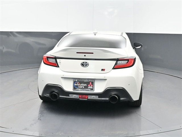 2024 Toyota GR86 Premium photo 25