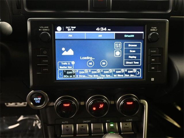2024 Toyota GR86 Premium photo 9