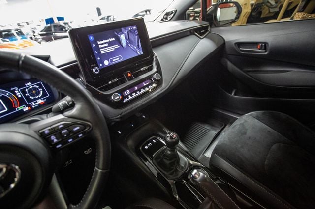 2024 Toyota GR Corolla Premium Manual - 22947938 - 6