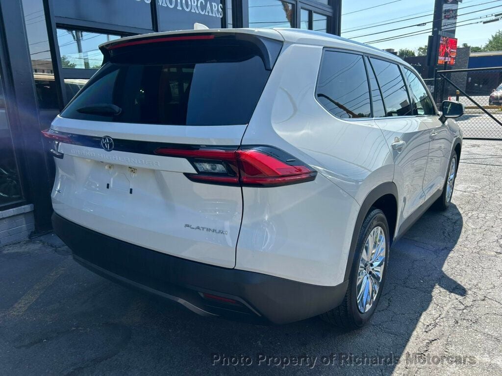 2024 Toyota Grand Highlander  - 23057254 - 1