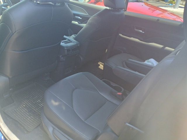 2024 Toyota Grand Highlander  - 23030020 - 12