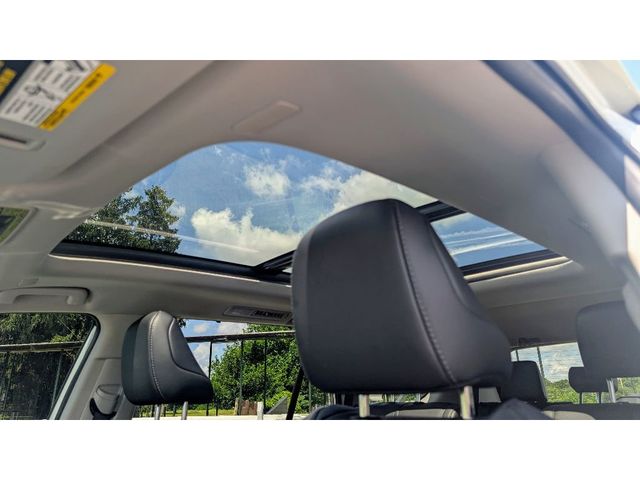 2024 Toyota Grand Highlander Hybrid Limited AWD - 22946213 - 16