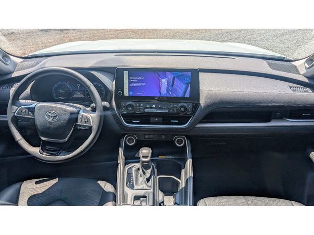 2024 Toyota Grand Highlander Hybrid Limited AWD - 22946213 - 31
