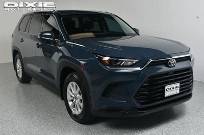 2024 Toyota Grand Highlander - 5TDACAB54RS002709