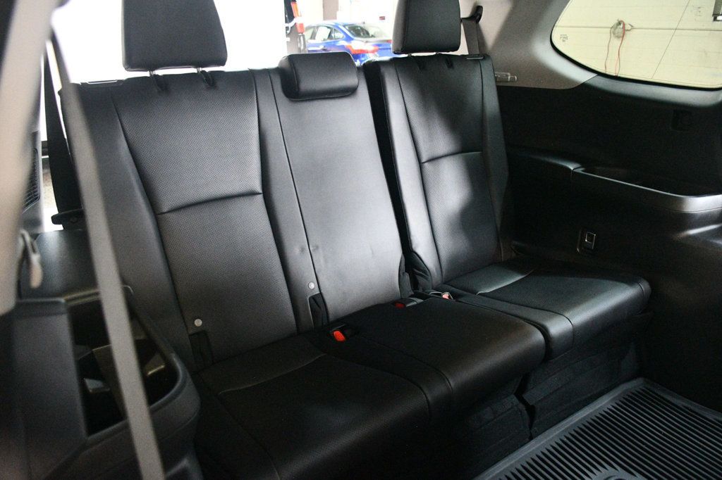 2024 Toyota Grand Highlander Hybrid XLE AWD - 22990137 - 40