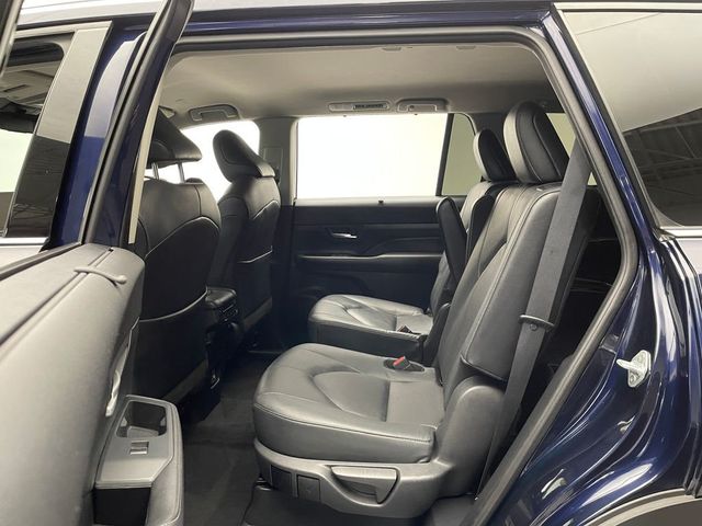 2024 Toyota Grand Highlander Limited AWD - 22954591 - 32