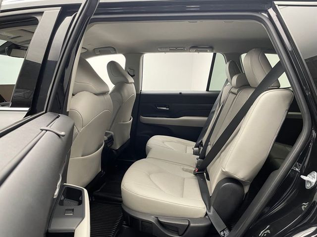 2024 Toyota Grand Highlander Limited AWD - 23009779 - 32