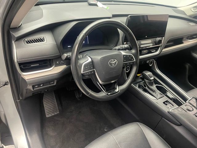 2024 Toyota Grand Highlander Limited AWD - 23010305 - 10