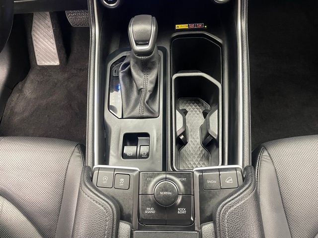 2024 Toyota Grand Highlander Limited AWD - 23010305 - 28
