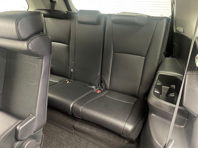2024 Toyota Grand Highlander Limited AWD - 23010305 - 38